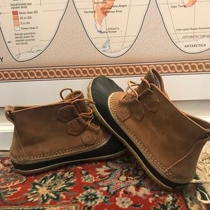 Sorel Out n’ About ankle booties